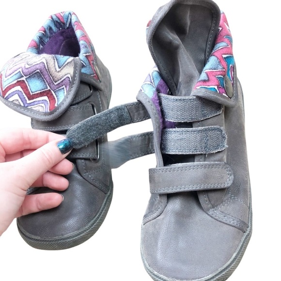 Blowfish Machiko Malibu Fold Over Patterned Colorful Casual Shoes - Picture 2 of 13